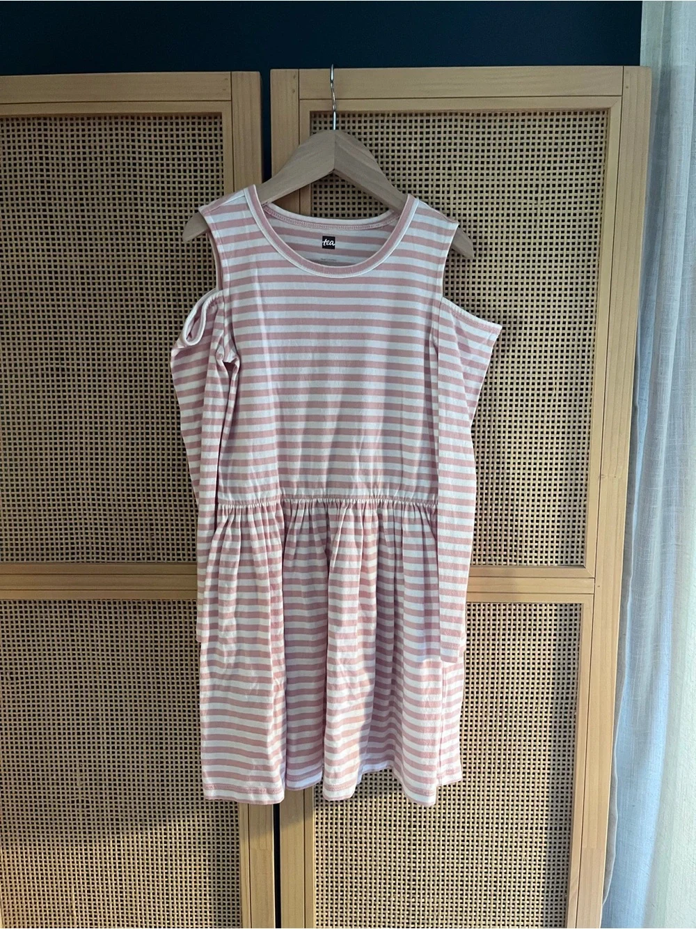 Tea Collection Pink and White Stripe Cold-Shoulder Dress Girls 7